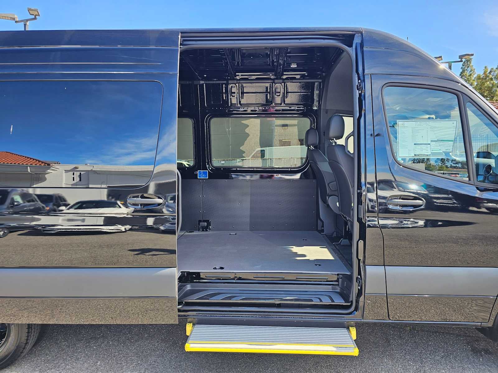 2026 Mercedes-Benz Sprinter Cargo Van 3500XD High Roof I4 Diesel HO 170 Extended RWD