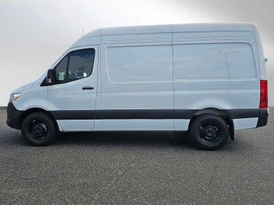 2025 Mercedes-Benz Sprinter Cargo Van 2500 Standard Roof I4 Diesel 144 RWD