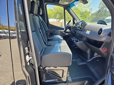 2026 Mercedes-Benz Sprinter 2500 Standard Roof I4 Diesel 144 RWD