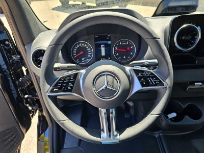 2026 Mercedes-Benz Sprinter 2500 Standard Roof I4 Diesel 144 RWD