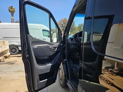 2026 Mercedes-Benz Sprinter 2500 Standard Roof I4 Diesel 144 RWD
