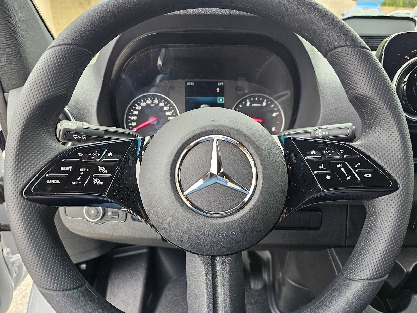 2026 Mercedes-Benz Sprinter 2500 Standard Roof I4 Diesel 144 RWD