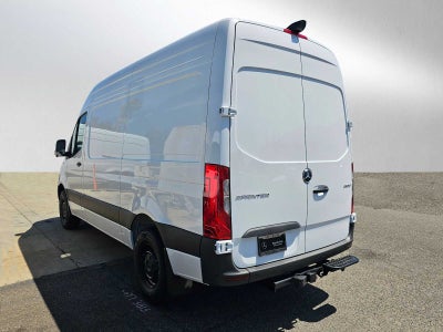 2026 Mercedes-Benz Sprinter 2500 Standard Roof I4 Diesel 144 RWD