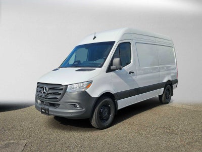 2026 Mercedes-Benz Sprinter 2500 Standard Roof I4 Diesel 144 RWD