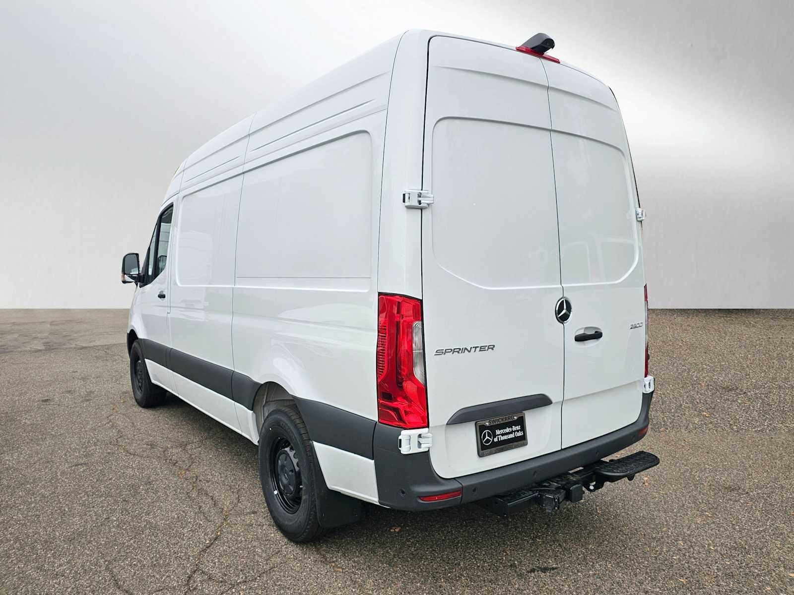 2026 Mercedes-Benz Sprinter 2500 Standard Roof I4 Diesel 144 RWD
