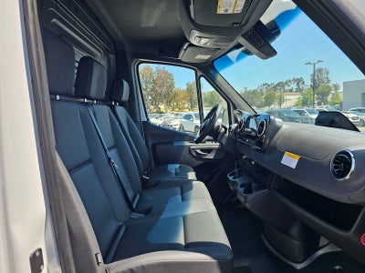2026 Mercedes-Benz Sprinter 2500 Standard Roof I4 Diesel 144 RWD