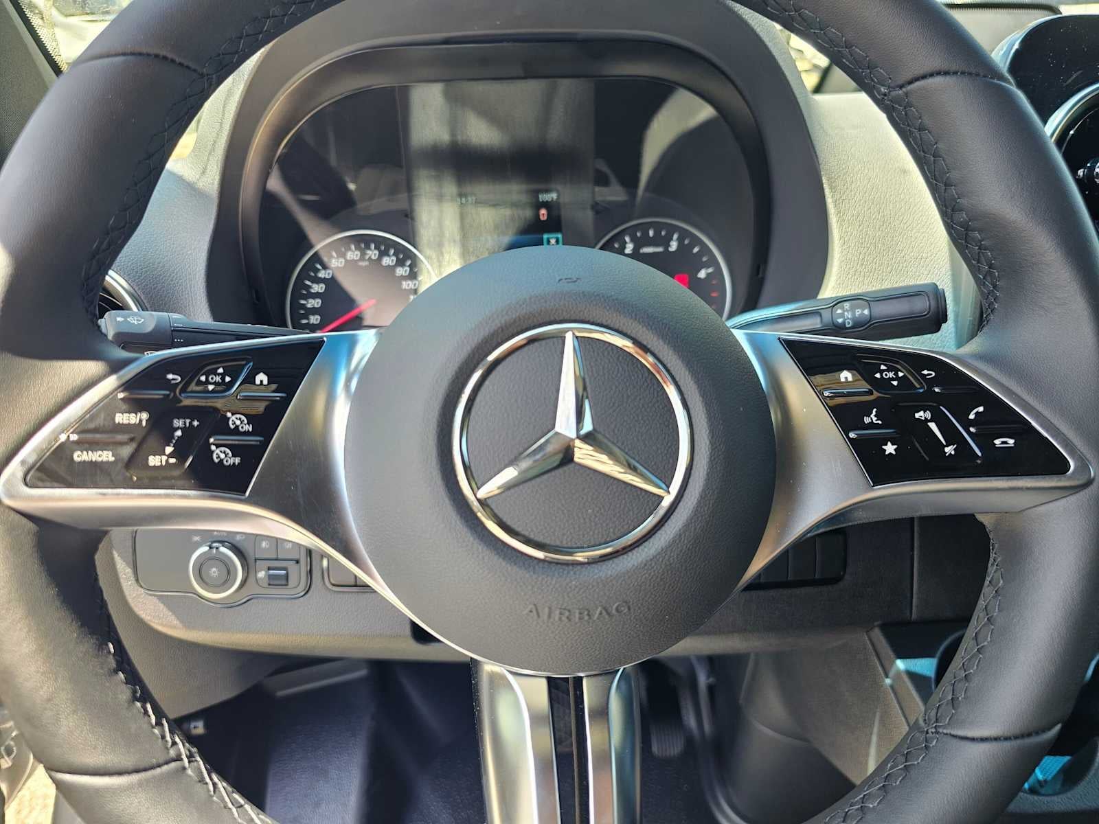 2026 Mercedes-Benz Sprinter 2500 Standard Roof I4 Diesel 144 RWD