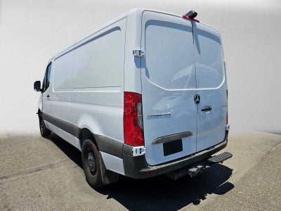 2026 Mercedes-Benz Sprinter 2500 Standard Roof I4 Diesel 144 RWD