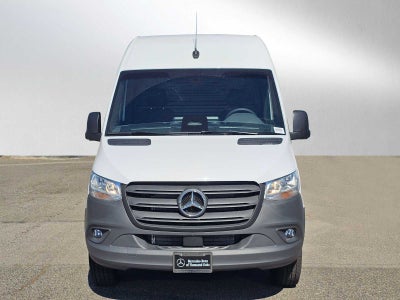 2026 Mercedes-Benz Sprinter 2500 Standard Roof I4 Diesel 144 RWD