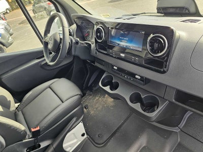 2025 Mercedes-Benz Sprinter Cargo Van 2500 Standard Roof I4 Diesel 144 RWD