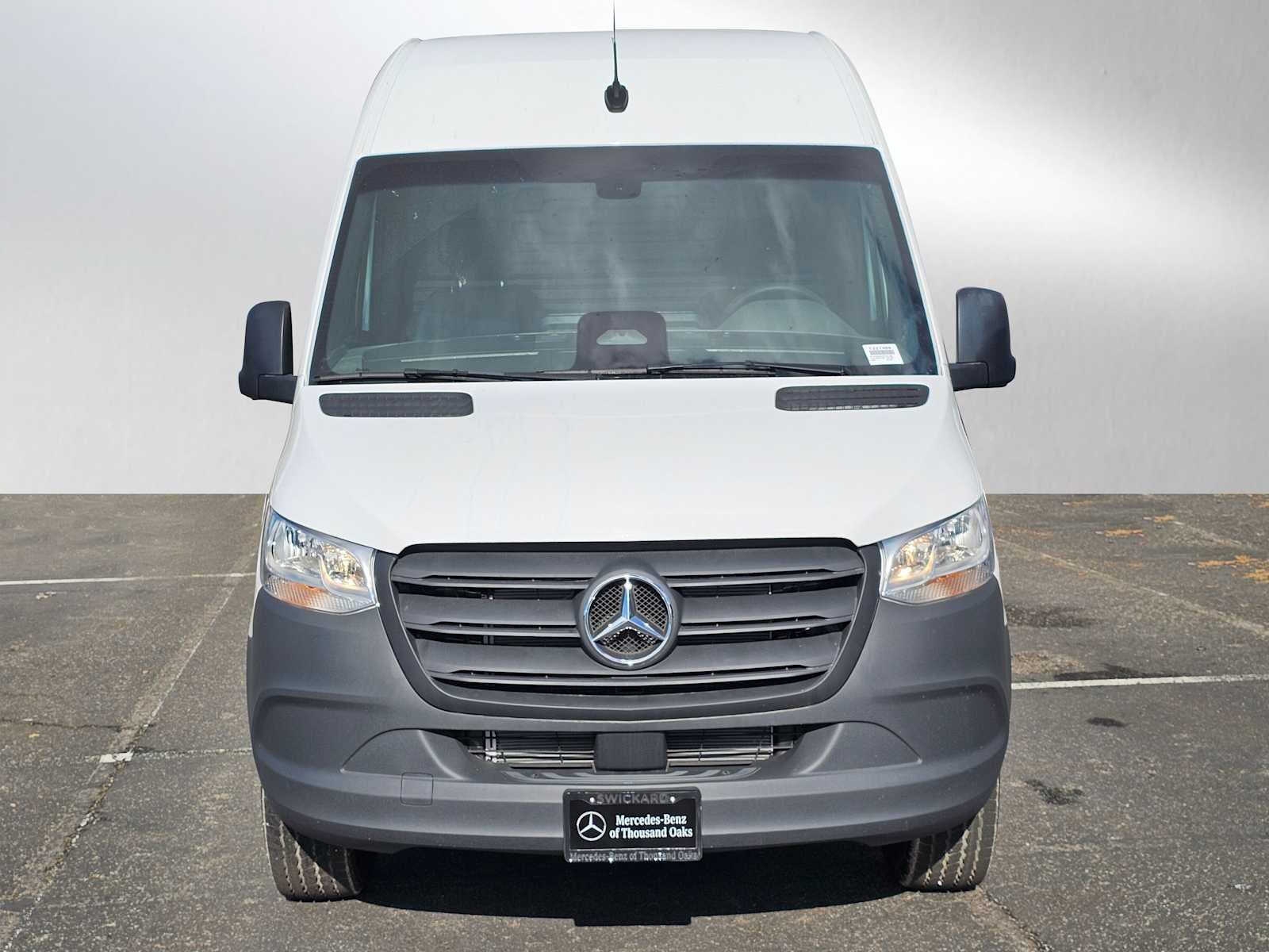 2025 Mercedes-Benz Sprinter Cargo Van 2500 Standard Roof I4 Diesel 144 RWD