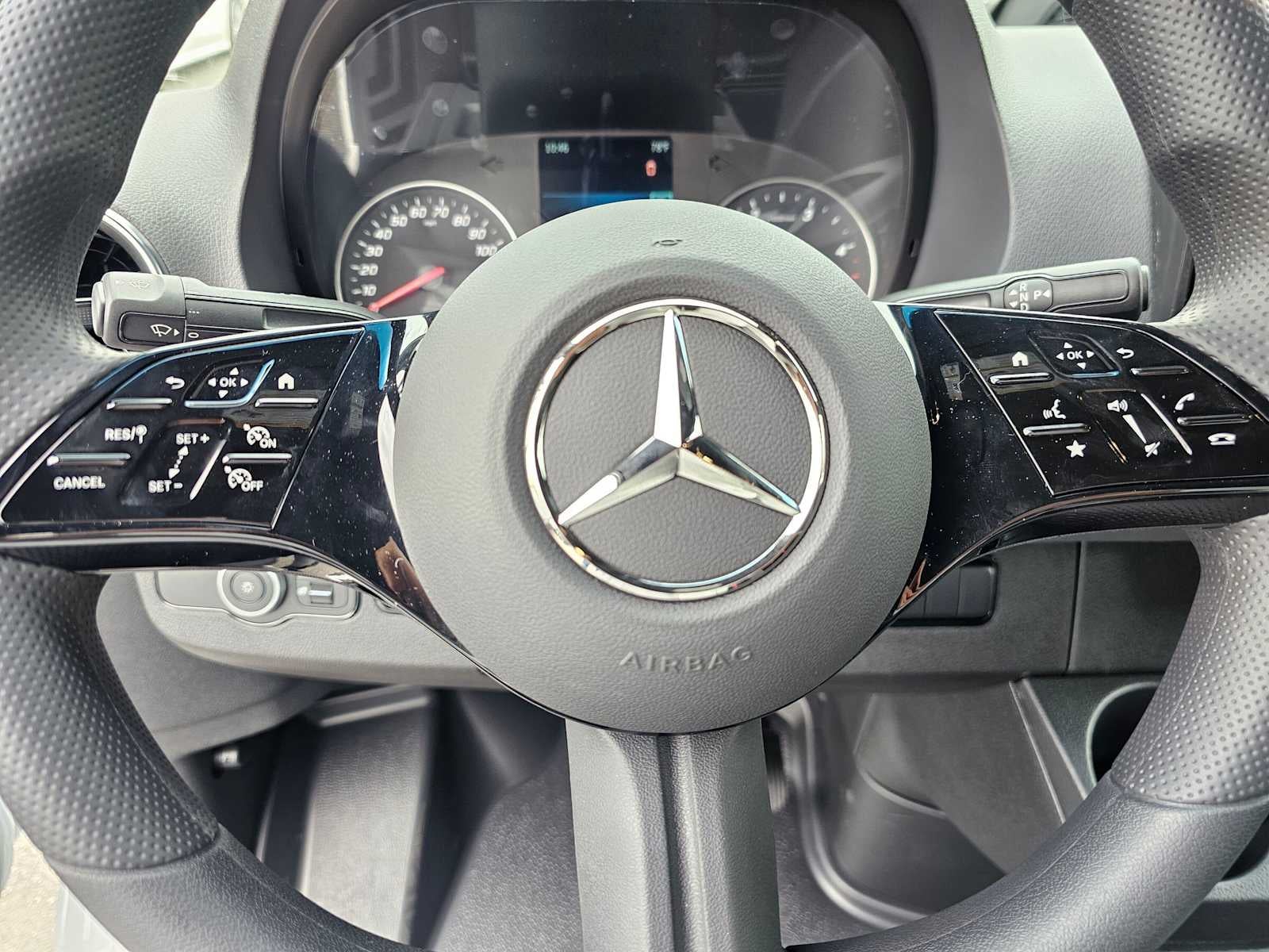 2026 Mercedes-Benz Sprinter 2500 Standard Roof I4 Diesel 144 RWD