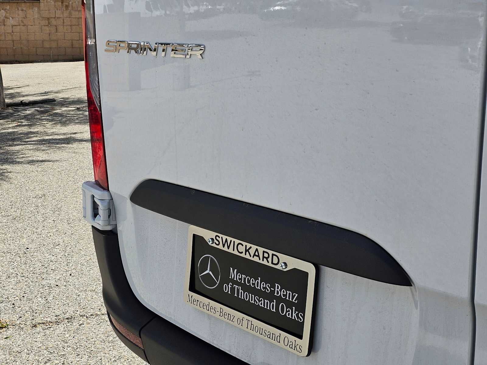 2026 Mercedes-Benz Sprinter 2500 Standard Roof I4 Diesel 144 RWD