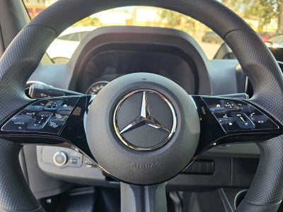 2026 Mercedes-Benz Sprinter 2500 Standard Roof I4 Diesel 144 RWD