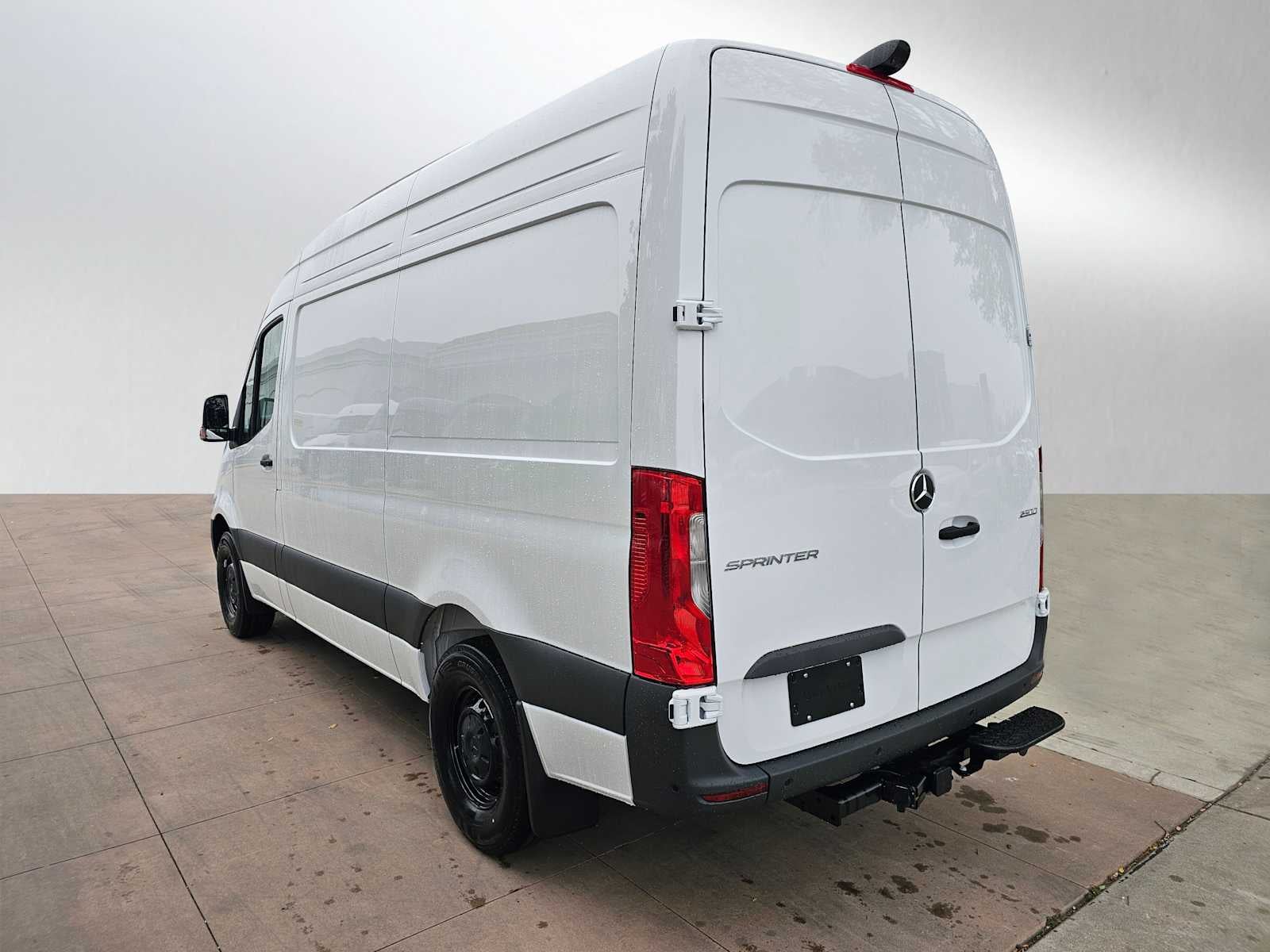 2026 Mercedes-Benz Sprinter 2500 Standard Roof I4 Diesel 144 RWD