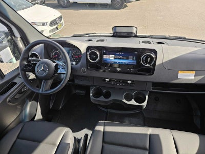 2026 Mercedes-Benz Sprinter 2500 Standard Roof I4 Diesel 144 RWD