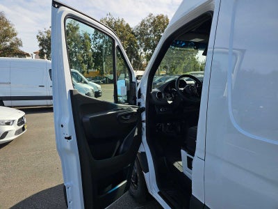2026 Mercedes-Benz Sprinter 2500 Standard Roof I4 Diesel 144 RWD
