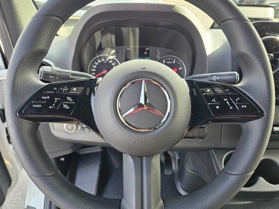 2026 Mercedes-Benz Sprinter 2500 Standard Roof I4 Diesel 144 RWD