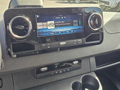 2026 Mercedes-Benz Sprinter 2500 Standard Roof I4 Diesel 144 RWD