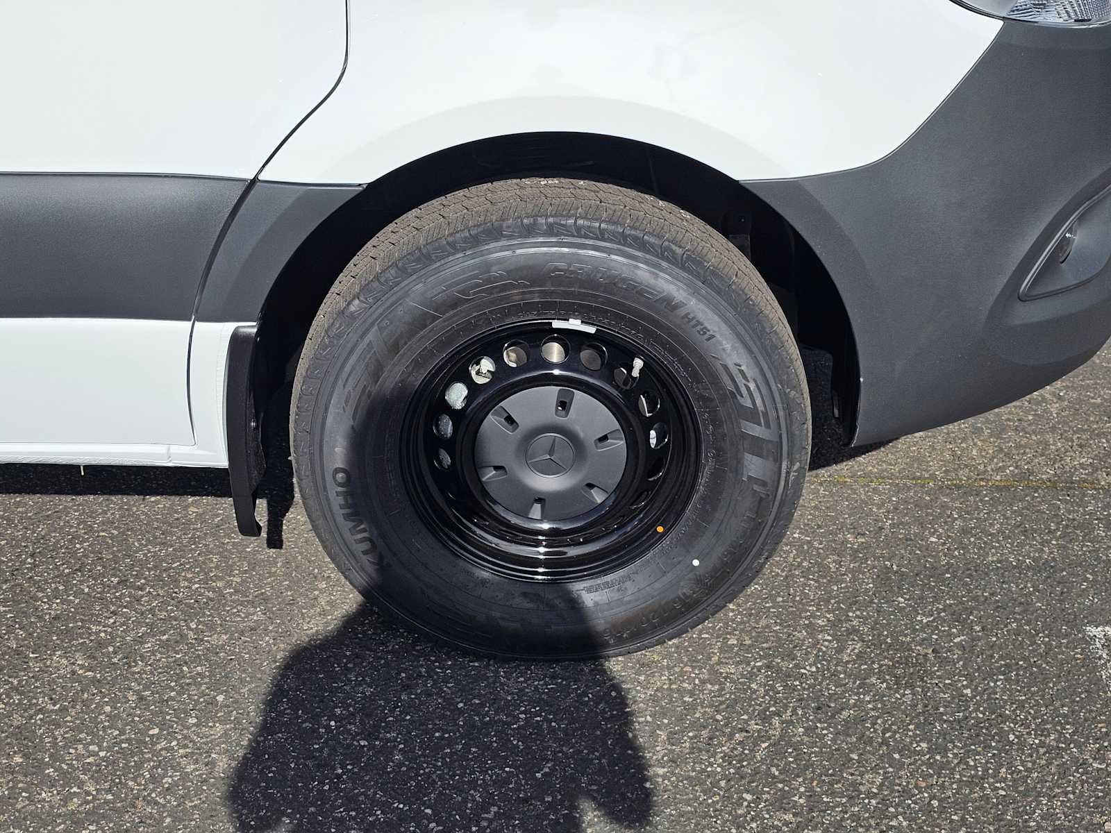 2026 Mercedes-Benz Sprinter 2500 Standard Roof I4 Diesel 144 RWD