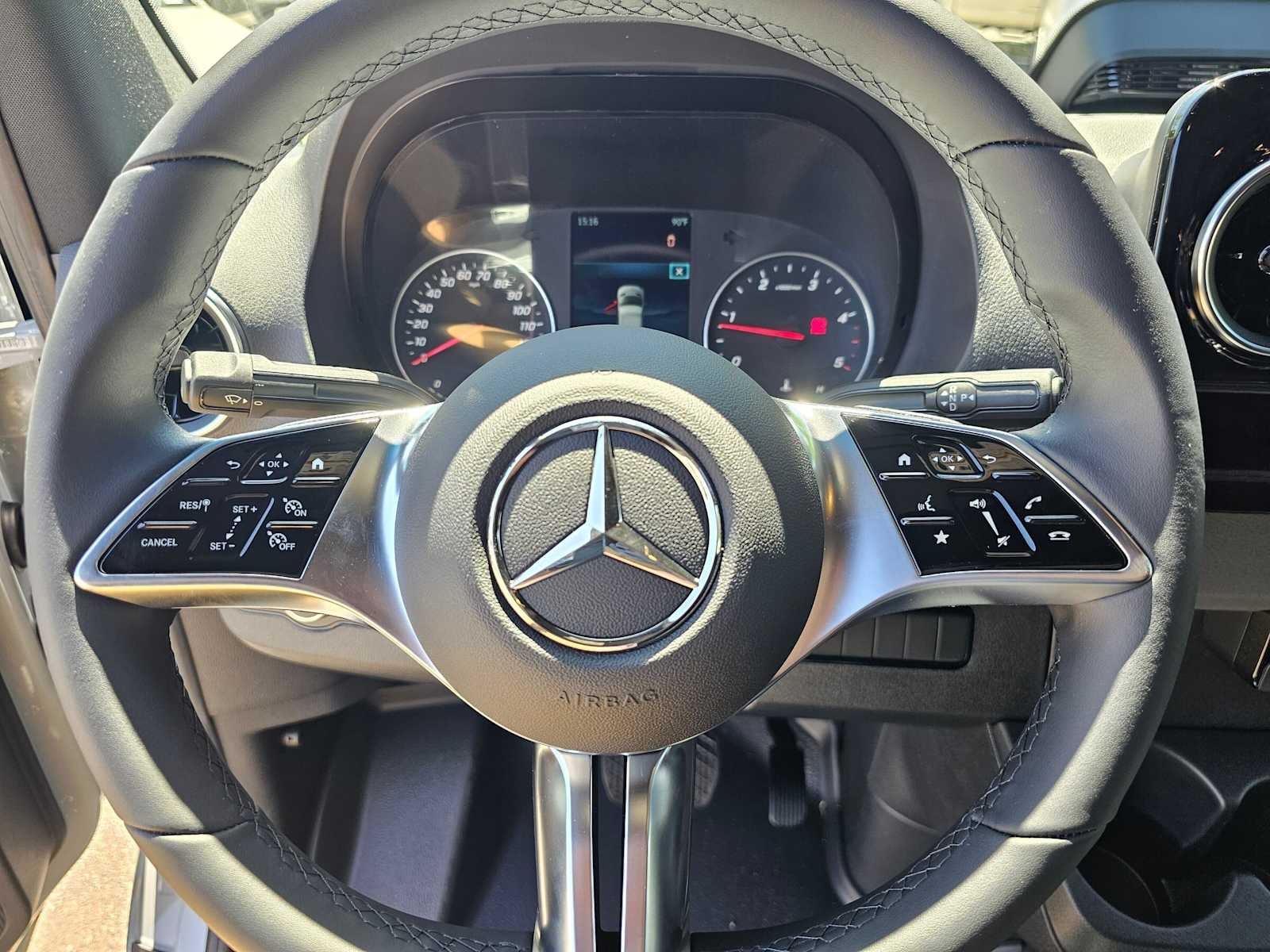 2026 Mercedes-Benz Sprinter 2500 Standard Roof I4 Diesel 144 RWD
