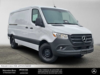 2026 Mercedes-Benz Sprinter 2500 Standard Roof I4 Diesel 144 RWD