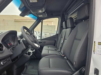 2026 Mercedes-Benz Sprinter 2500 Standard Roof I4 Diesel 144 RWD