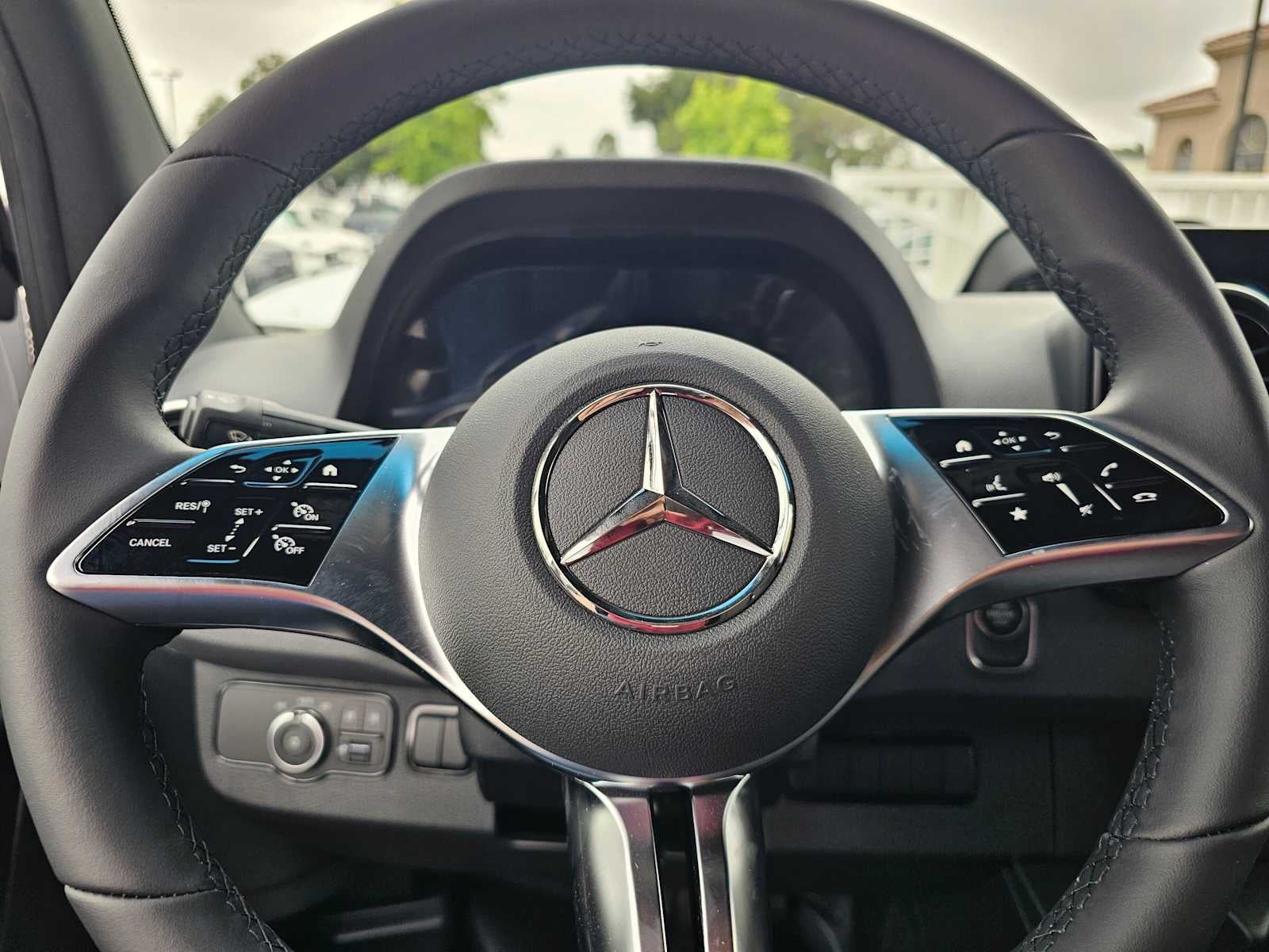 2026 Mercedes-Benz Sprinter 2500 Standard Roof I4 Diesel 144 RWD