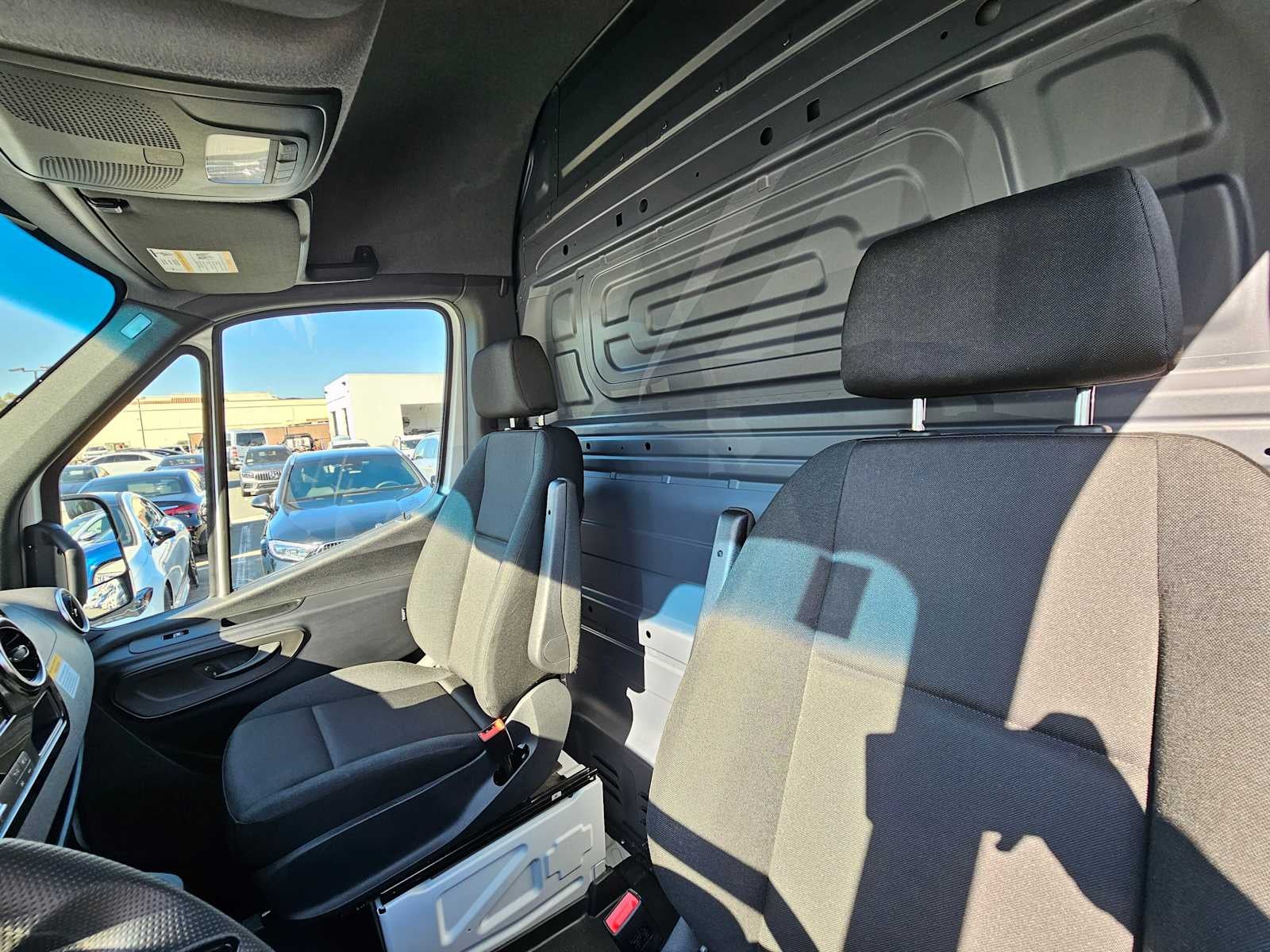 2025 Mercedes-Benz Sprinter Cargo Van 2500 Standard Roof I4 Diesel 144 RWD