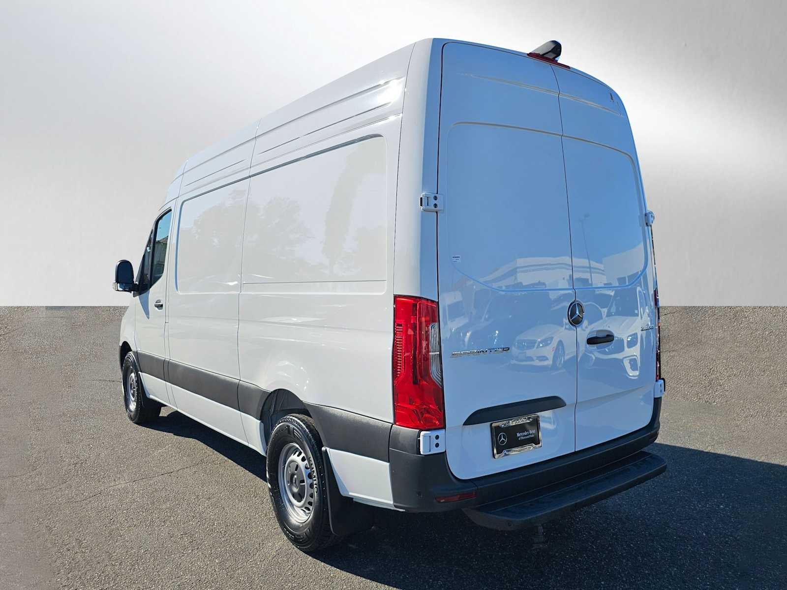 2025 Mercedes-Benz Sprinter Cargo Van 2500 Standard Roof I4 Diesel 144 RWD
