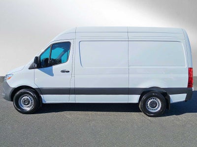 2025 Mercedes-Benz Sprinter Cargo Van 2500 Standard Roof I4 Diesel 144 RWD