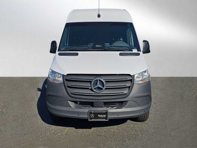 2025 Mercedes-Benz Sprinter Cargo Van 2500 Standard Roof I4 Diesel 144 RWD
