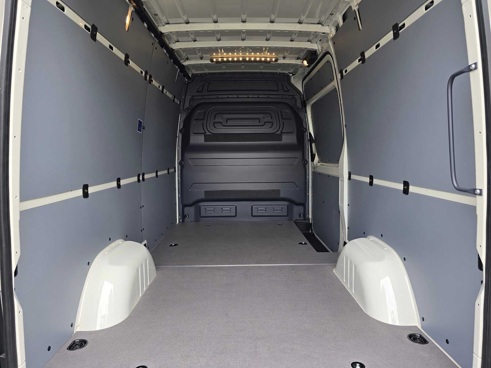 2025 Mercedes-Benz Sprinter Cargo Van 2500 Standard Roof I4 Diesel 144 RWD