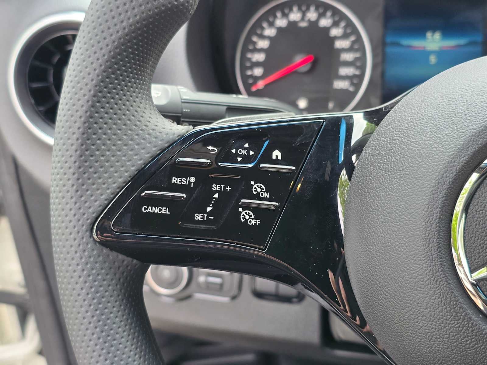 2025 Mercedes-Benz Sprinter Cargo Van 2500 Standard Roof I4 Diesel 144 RWD