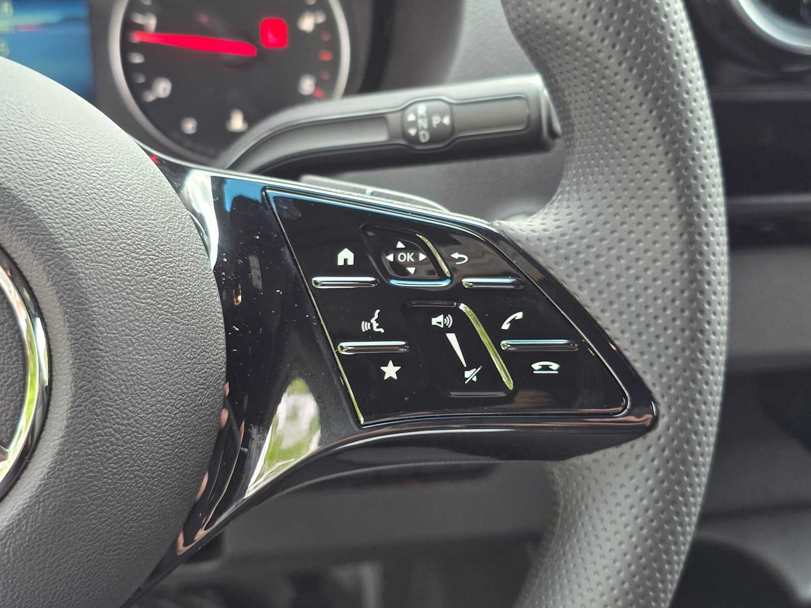 2025 Mercedes-Benz Sprinter Cargo Van 2500 Standard Roof I4 Diesel 144 RWD