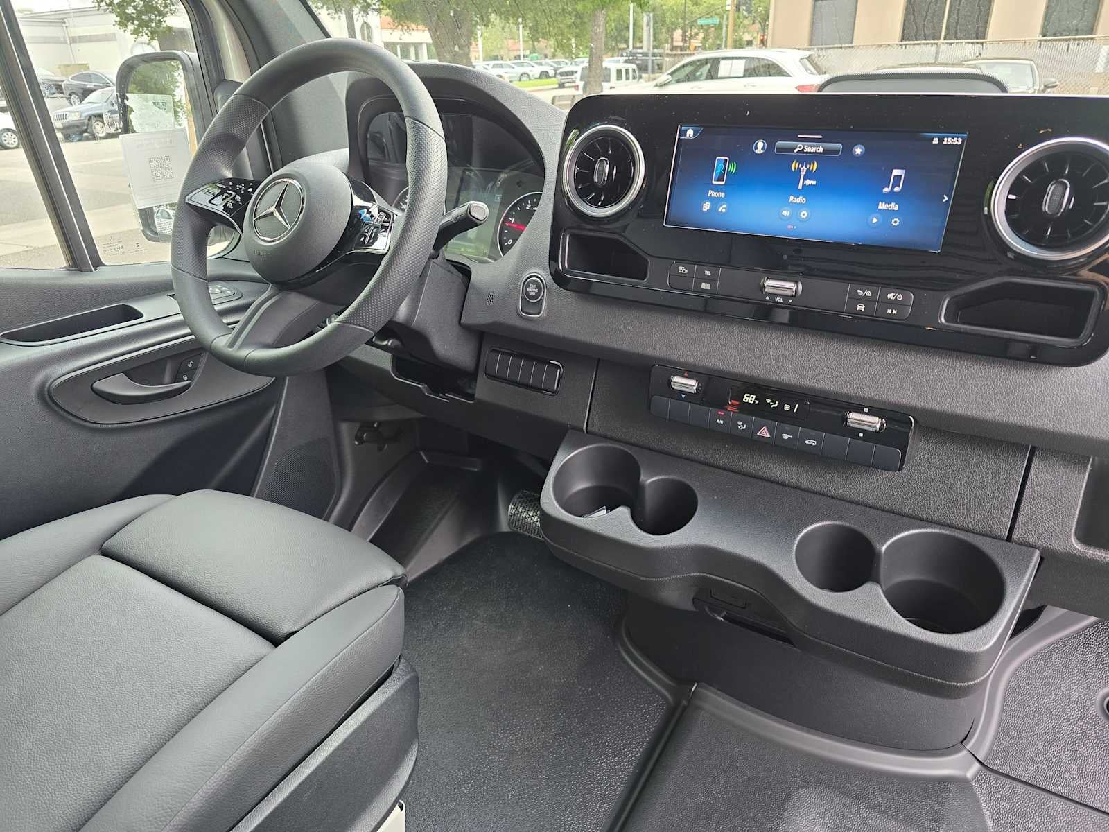 2025 Mercedes-Benz Sprinter Cargo Van 2500 Standard Roof I4 Diesel 144 RWD