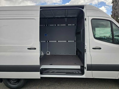 2026 Mercedes-Benz Sprinter 2500 Standard Roof I4 Diesel 144 RWD