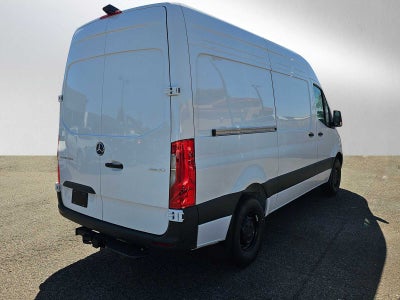 2026 Mercedes-Benz Sprinter 2500 Standard Roof I4 Diesel 144 RWD