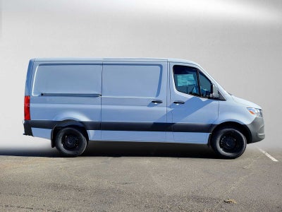 2026 Mercedes-Benz Sprinter Cargo 2500 Standard Roof I4 Diesel 144 RWD