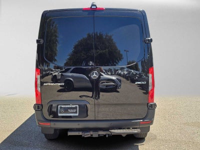 2026 Mercedes-Benz Sprinter 2500 Standard Roof I4 Diesel 144 RWD