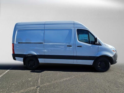 2026 Mercedes-Benz Sprinter Cargo 2500 Standard Roof I4 Diesel 144 RWD