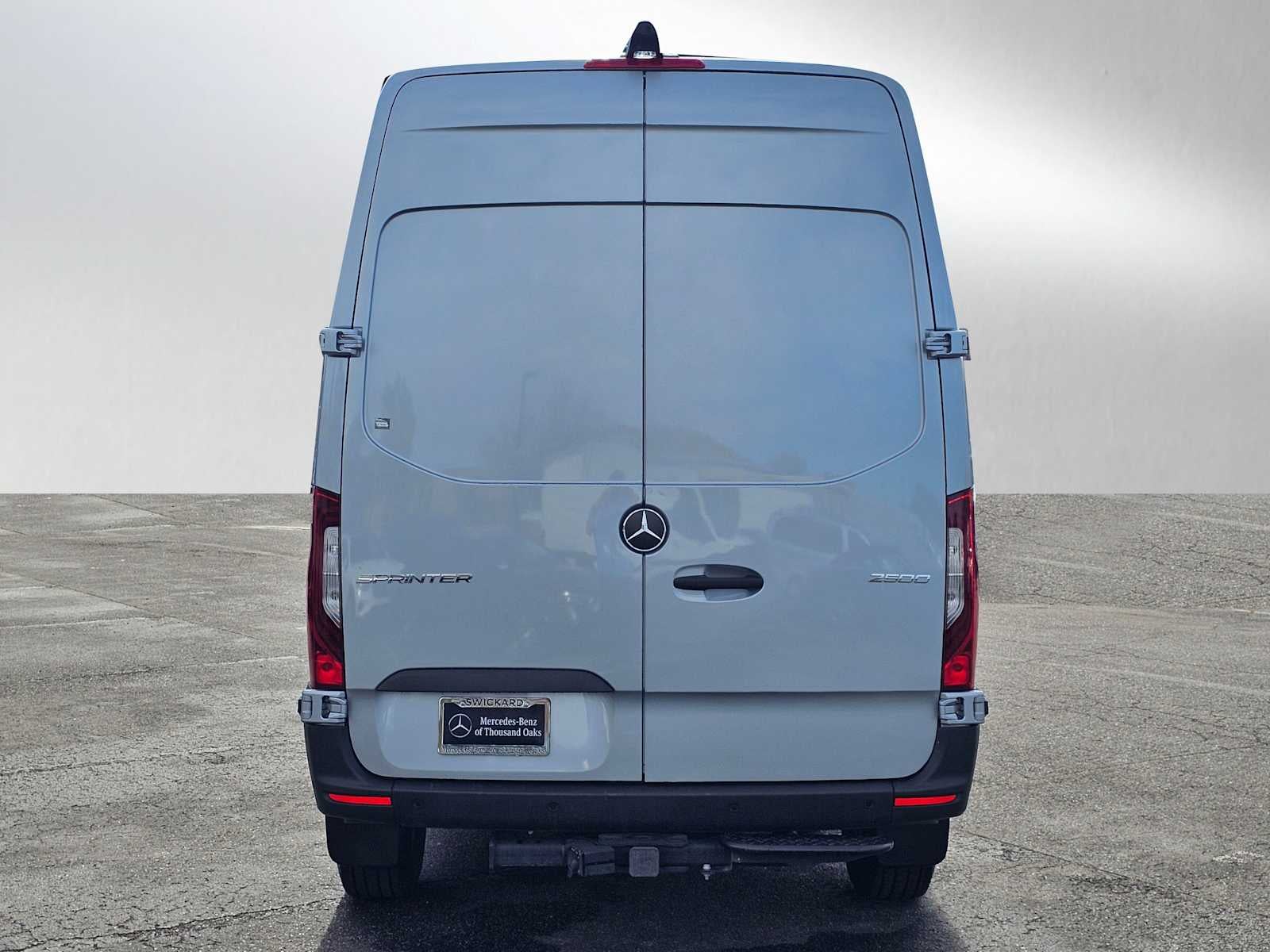 2025 Mercedes-Benz Sprinter Cargo Van 2500 Standard Roof I4 Diesel HO 144" RWD