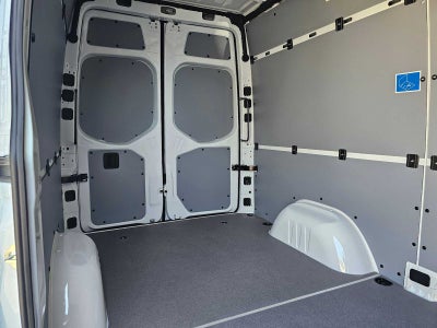 2026 Mercedes-Benz Sprinter 2500 Standard Roof I4 Diesel HO 144 RWD