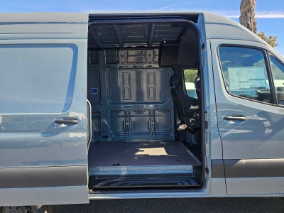 2026 Mercedes-Benz Sprinter 2500 Standard Roof I4 Diesel HO 144 AWD