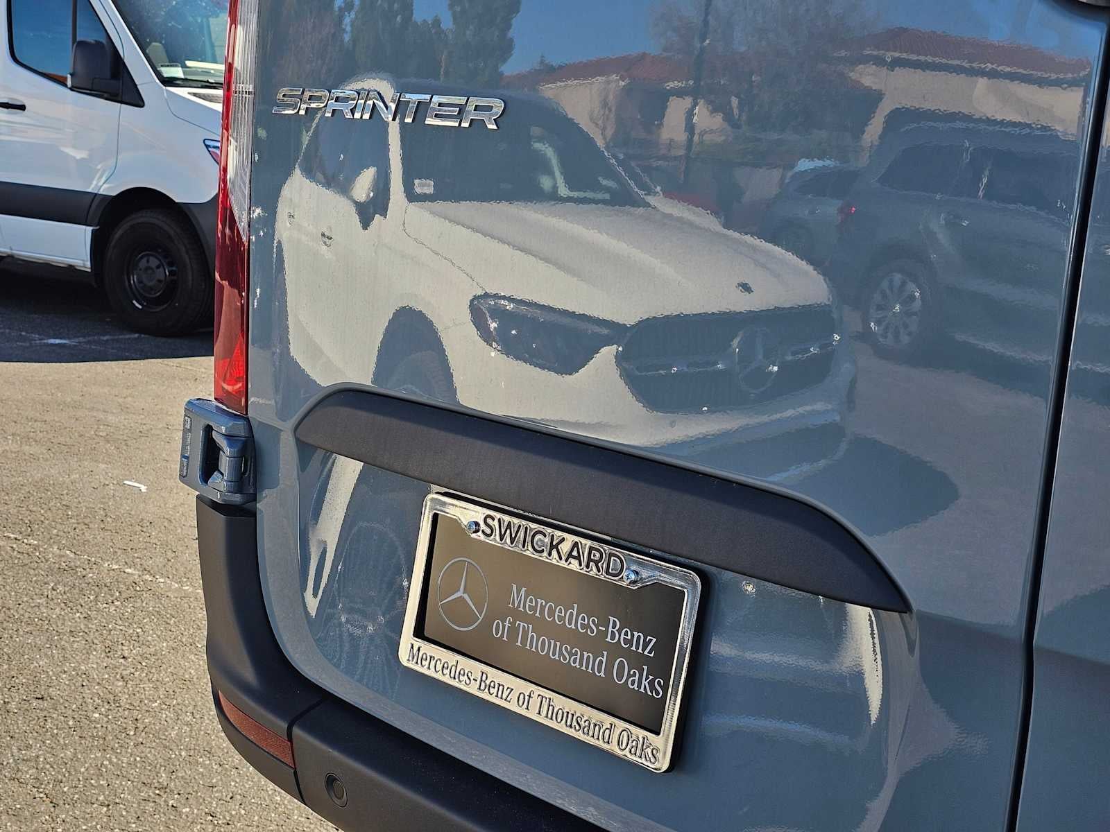 2026 Mercedes-Benz Sprinter 2500 Standard Roof I4 Diesel HO 144 AWD