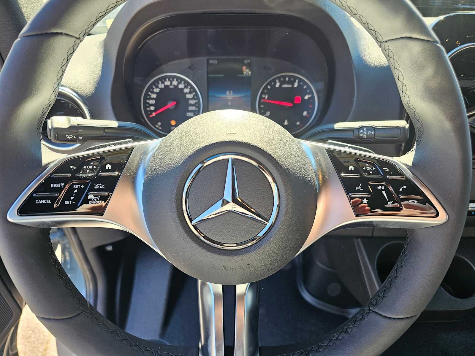 2026 Mercedes-Benz Sprinter 2500 Standard Roof I4 Diesel HO 144 AWD