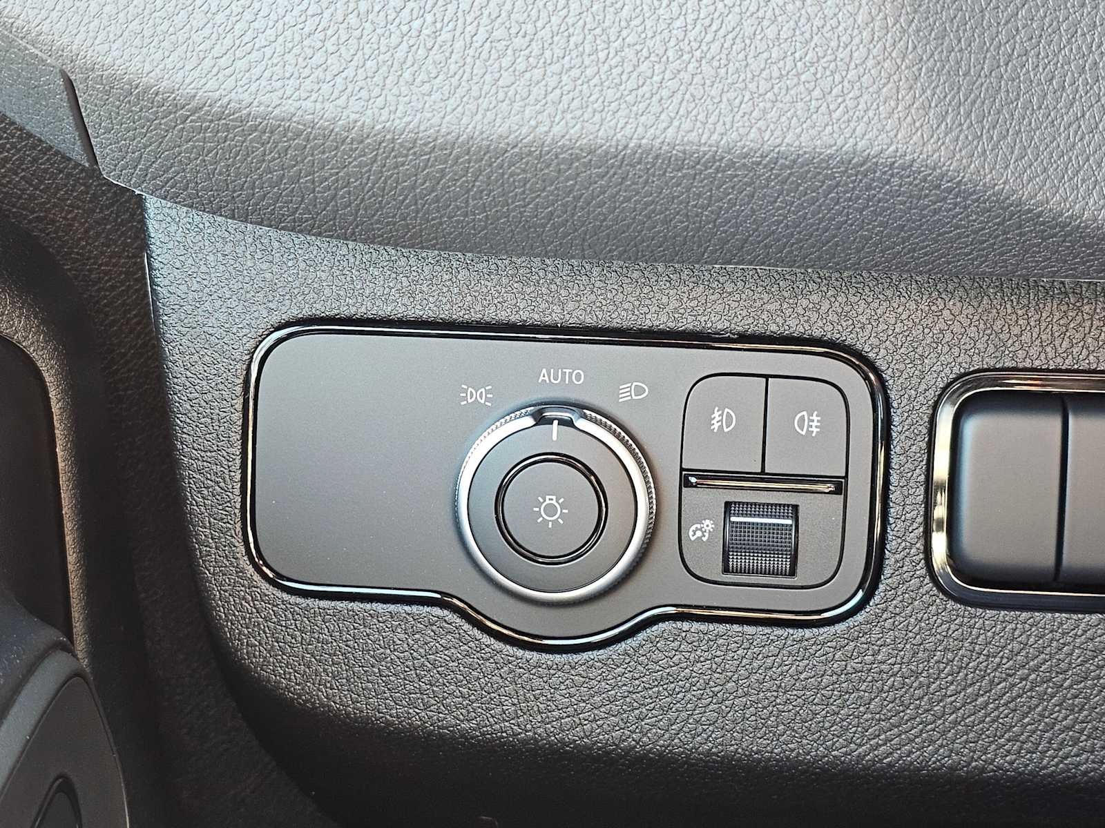 2026 Mercedes-Benz Sprinter 2500 Standard Roof I4 Diesel HO 144 AWD