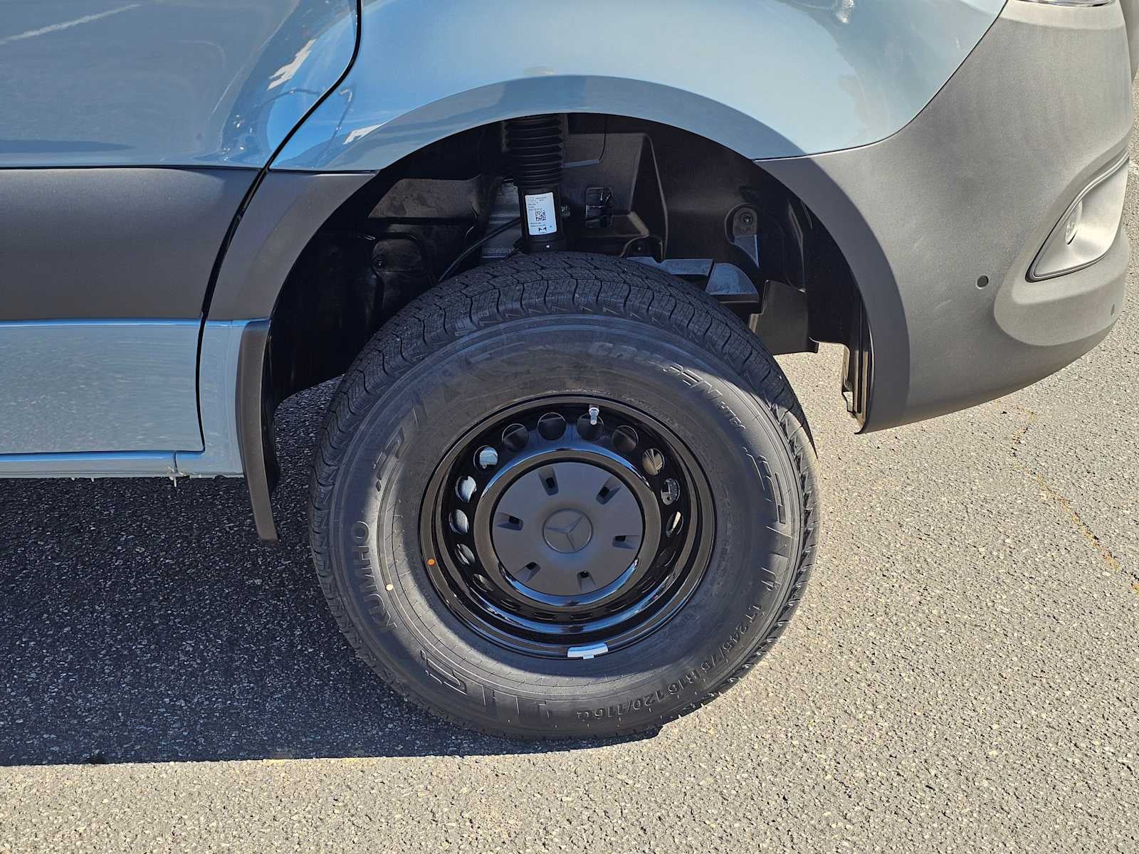 2026 Mercedes-Benz Sprinter 2500 Standard Roof I4 Diesel HO 144 AWD