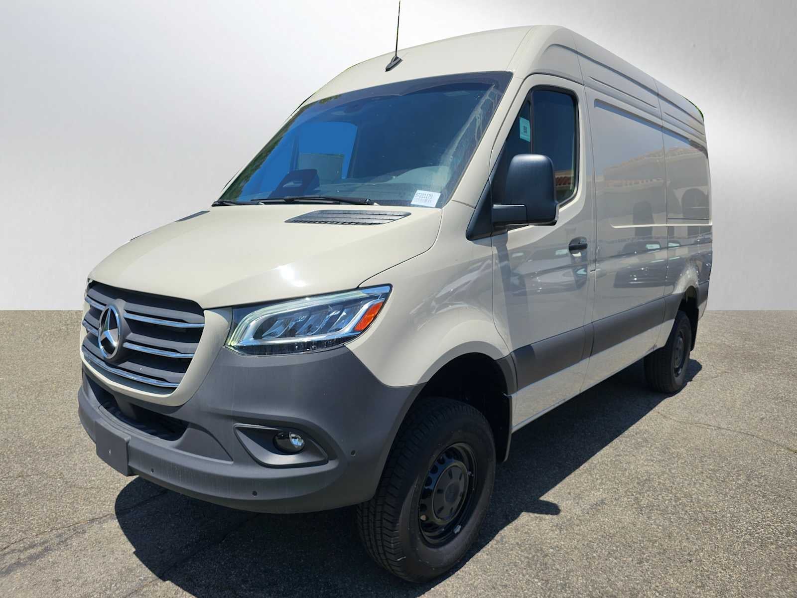 2025 Mercedes-Benz Sprinter Cargo Van 2500 Standard Roof I4 Diesel HO 144 AWD