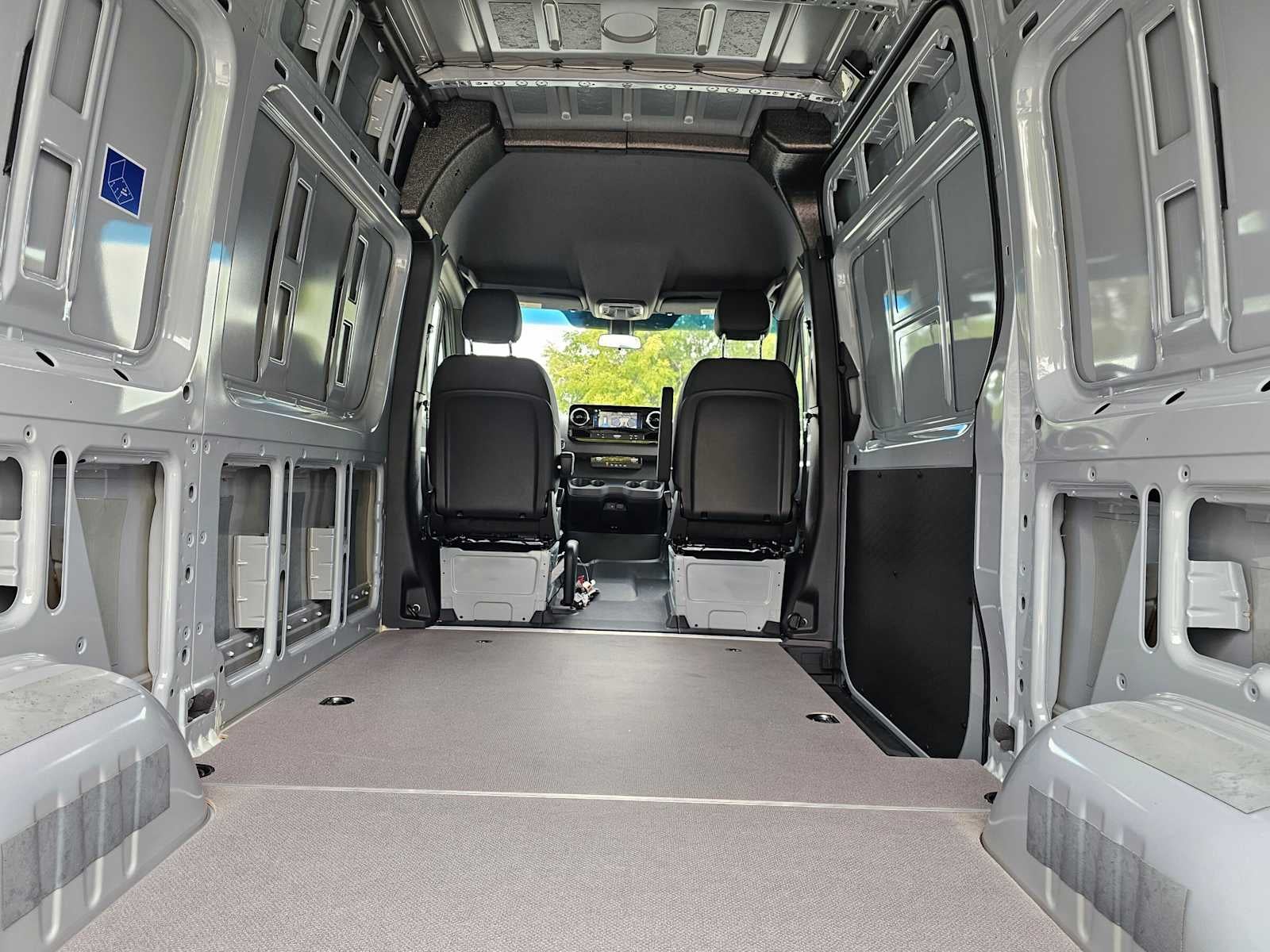 2025 Mercedes-Benz Sprinter Cargo Van 2500 Standard Roof I4 Diesel HO 144 AWD